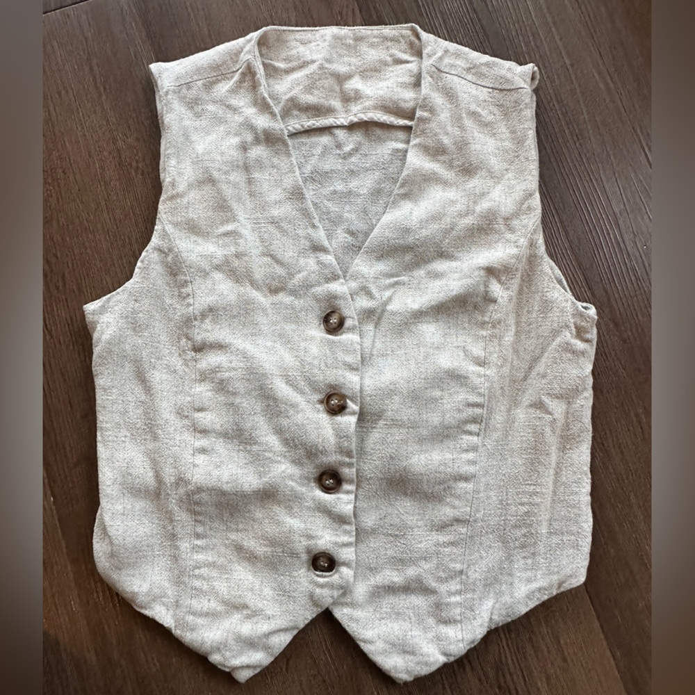 Linen Cream Button-Up Vest - XS/S